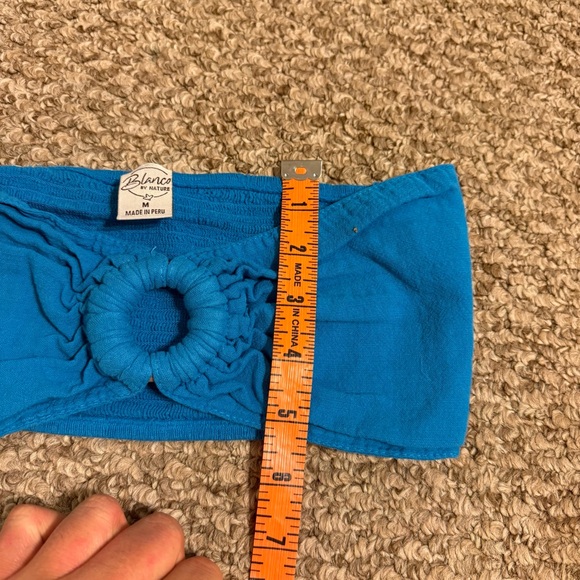 Blanco By Nature Women’s Size Medium Vibrant Blue Ruched Back Bandeau Crop Top - Picture 6 of 6
